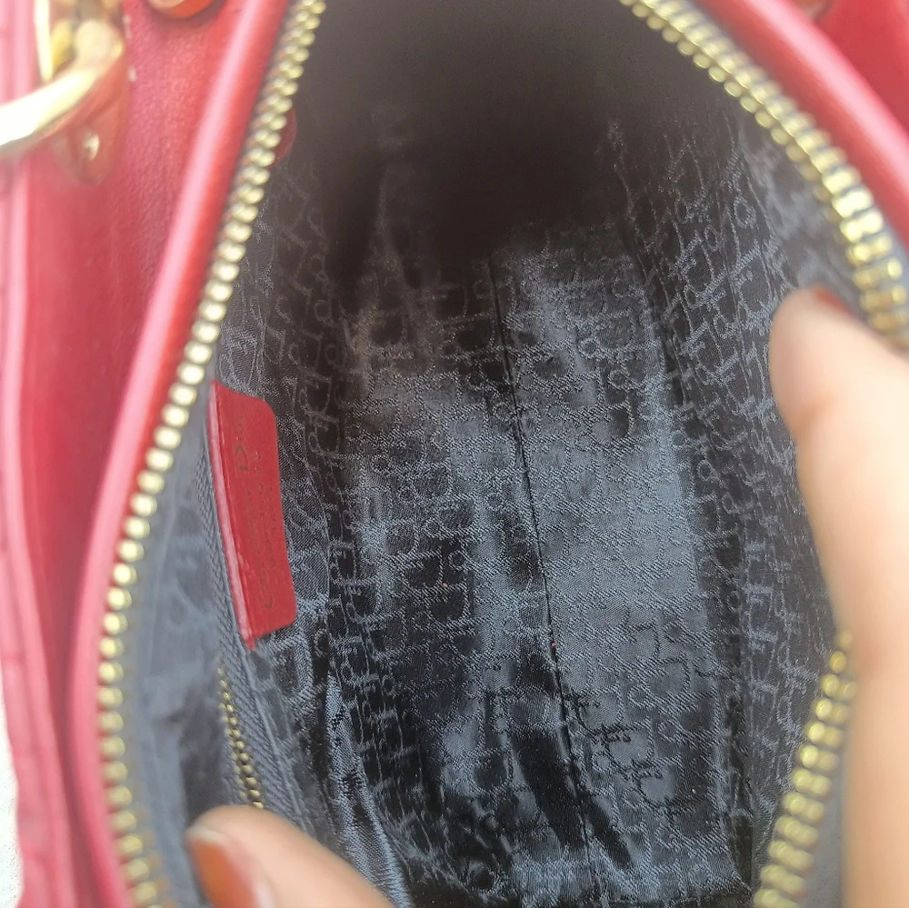 Diors classic Lady Dior bag with authenticity cards - Picture 8 of 15